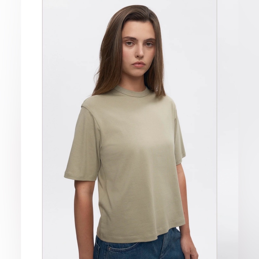 KOTN Easy Crew T-Shirt
